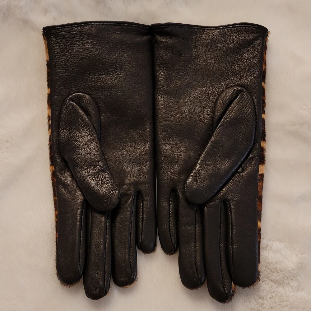 J McLaughlin Camilla Leather Leopard Gloves Size Medium New With Tag